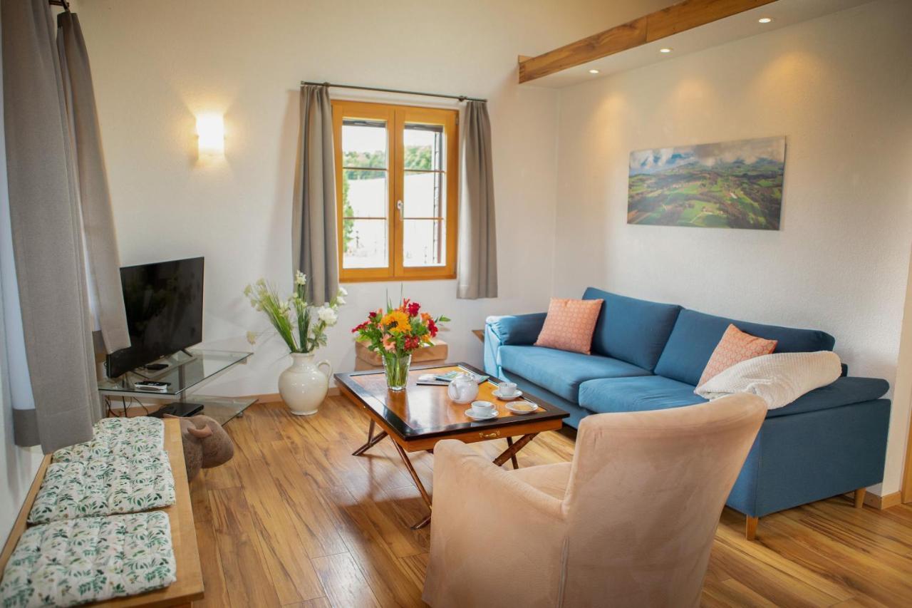 Guesthouse La Moliere, 3 Bedrooms, Private House, Horse Farm, Full Nature Murist Εξωτερικό φωτογραφία